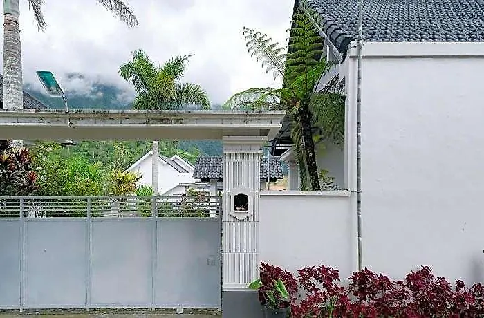 The Lavana Kubu D'bedugul * Candikuning